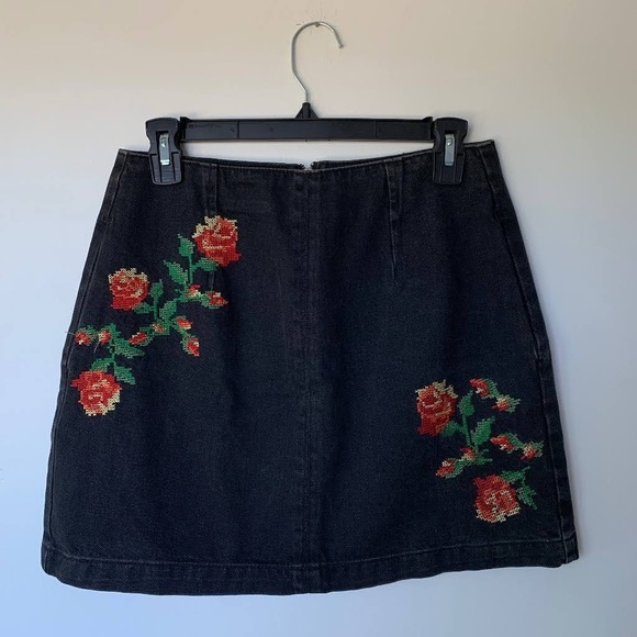 Topshop Dresses & Skirts - COPY - Topshop Cross Stitch Embroidered Moto Skirt Size 8
